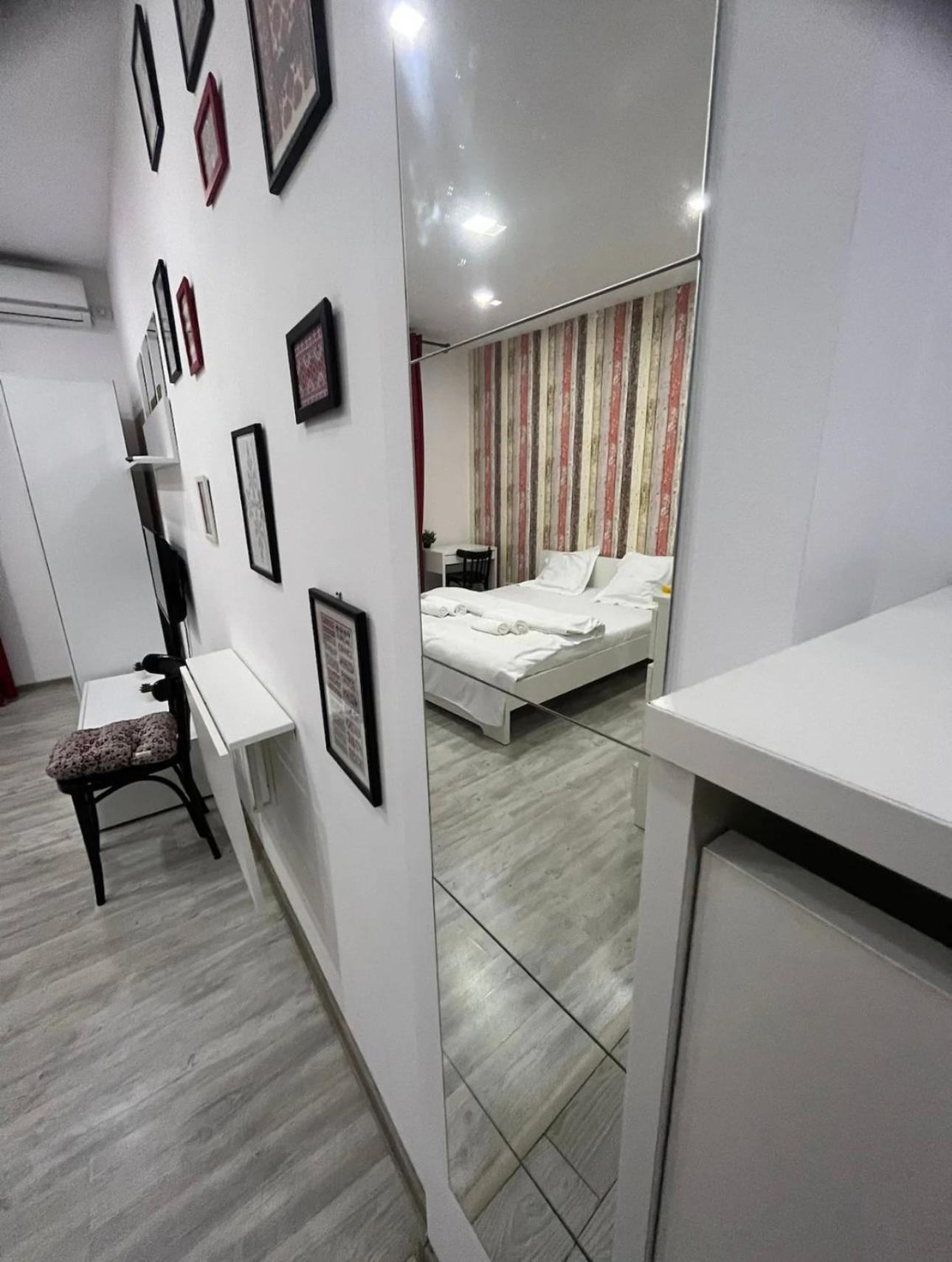 בוקרשט Amazing Location In The City Center מראה חיצוני תמונה